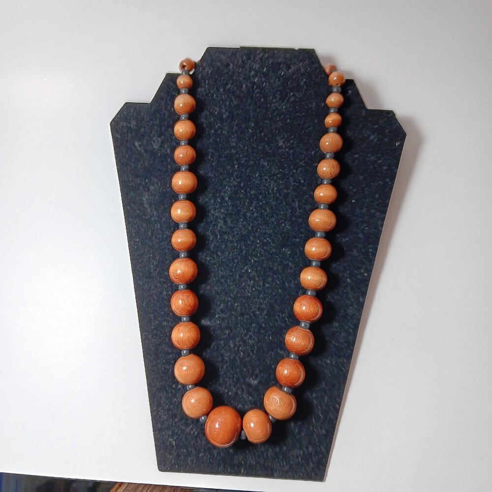 Vintage  Orange Wood Bead graduated necklace  bohemian